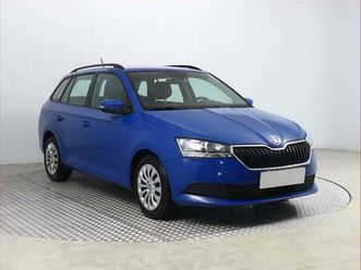 škoda fabia 1.0 tsi, čr,1.maj