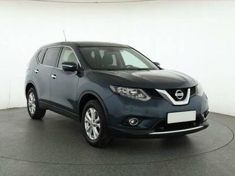 nissan x-trail 1.6 dci, automat, serv.kniha