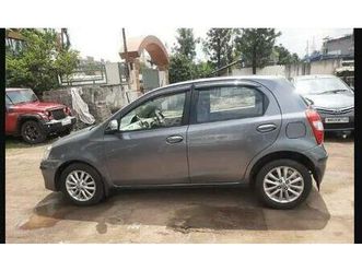 toyota etios liva vxd 2016