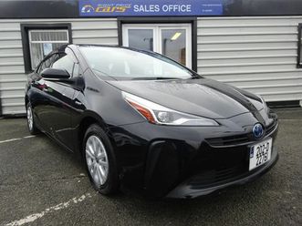 toyota prius automatic hybrid like new