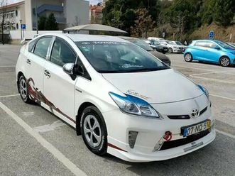 toyota prius ligeiro abril/13