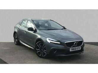 2018 volvo v40 t3 [152] cross country pro 5dr geartronic auto hatchback petrol a