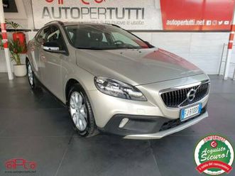 v40 cc (2012-2020) v40 cross country d2 geartronic kinetic