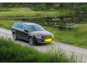 volvo xc70 2.4 d4 awd summum auto