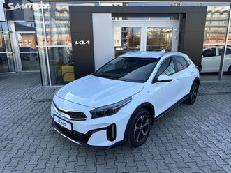 kia-xcee'd-1-6-gdi-phev-104-kw-premium