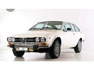 1979 alfa romeo gtv 2000 blanc manuel, 5 vitesses conduit...