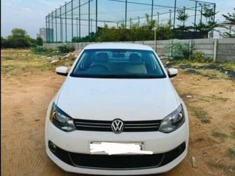volkswagen vento comfortline petrol 2013