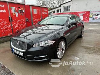 xdrive 28i m sport aut., 5 ajtó, 8 fokozatú tiptronic váltó
