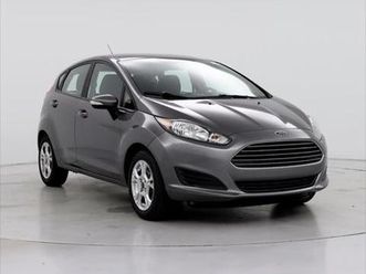 2014-ford-fiesta-se