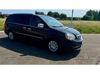 lancia-voyager-2-8-131