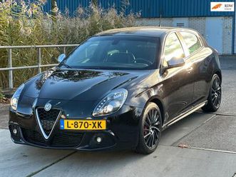 alfa romeo giulietta - 1.7 tbi quadrifoglio verde 2012 clima lm velgen nette auto