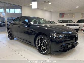 giulia (2016) giulia 2.2 turbodiesel 210 cv at8 awd q4 veloce