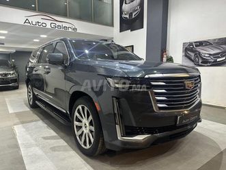 cadillac escalade v8 essence platinum 2021