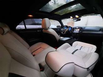 chrysler 300c 2014 dakar