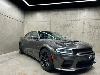 dodge charger scatpack hemi v8 6.4 widebody