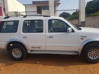 ford everest 0 dakar
