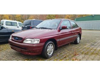 ford escort 1.3i glx 1. hand erst 9400km!