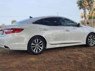 hyundai grandeur 2012 dakar