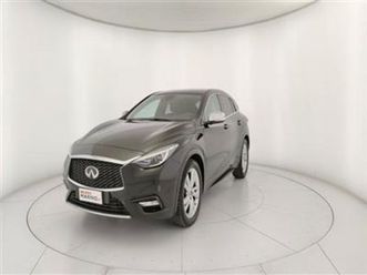 infiniti q30 1.5 diesel dct business executive del 2017 usata a bari