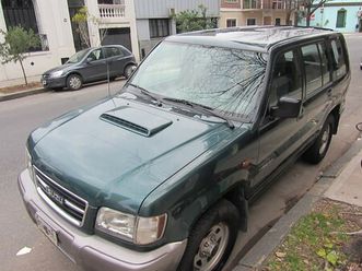 isuzu rodeo 1997 dakar