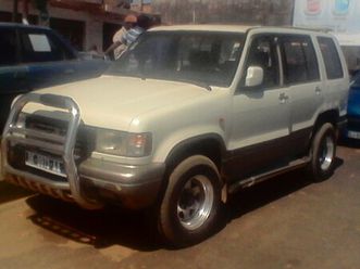 isuzu trooper 1992 dakar