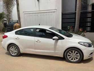 kia cerato 2013 dakar