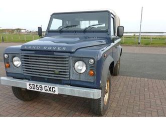 2009 land rover 90 defender 2.4td pick-up