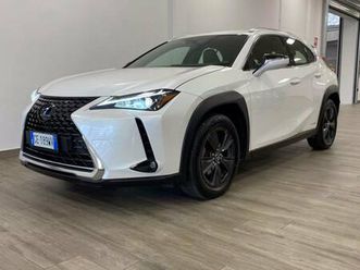 ux ux hybrid 4wd business