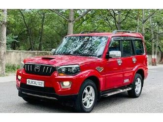 mahindra scorpio s10 at 2015