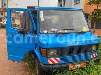 mercedes‒benz mb 100 d