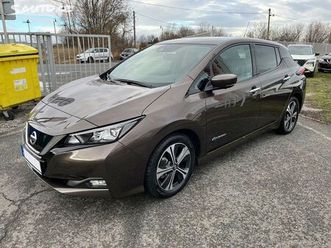 nissan leaf 40kwh n-connecta + propilot +