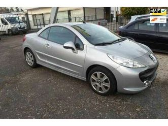 peugeot 207 cc - 1.6 vti 150.000 km org airco super mooie echte auto , nwe koppeling airco , elektrische ra