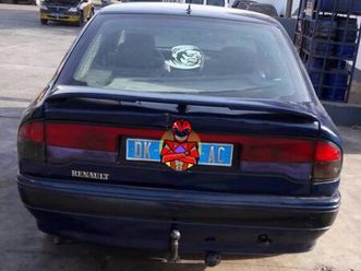 renault safrane 2000 dakar