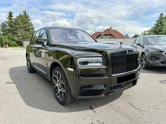 rolls-royce cullinan black bedge
