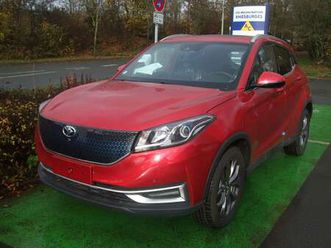 luxury 3, vollelektrisch, suv