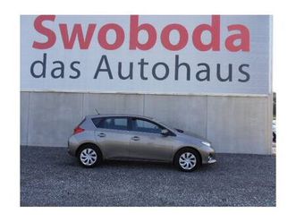toyota auris 1,33 dvvt-i active in regau