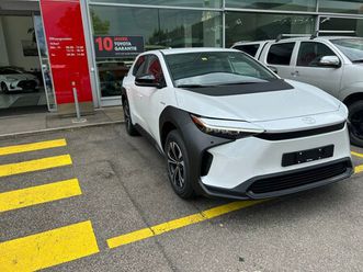 bz4x style 71,4 kwh 2wd