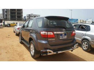 toyota fortuner 2012 dakar