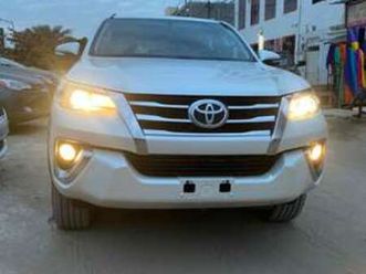 toyota fortuner 2017 dakar