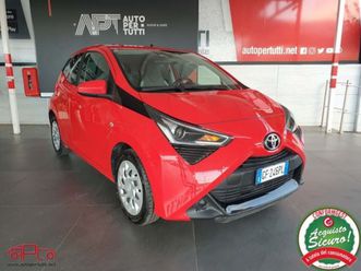 aygo 2ª serie aygo connect 1.0 vvt-i 72 cv 5 porte x-cool