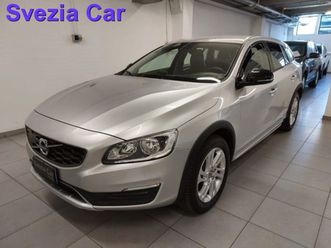 v60 cc (2015-2018) v60 cross country d4 awd geartronic business plus