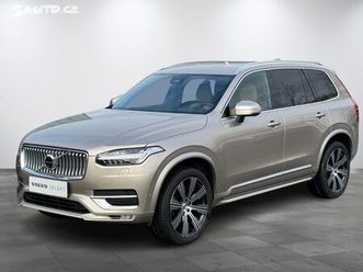 volvo xc90 b5 awd, ventilace, rezervace