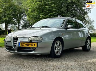 alfa romeo 147 - 2.0 t.spark distinctive selespeed |airco+cruise|