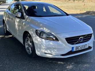volvo v40 1.6 eco momentum maio/14