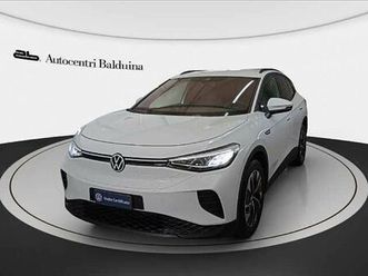 volkswagen id.4 52 kwh pure 170cv del 2021 usata a roma