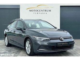 volkswagen golf variant ver-viii-1-5-etsi-mhev-style-dsg