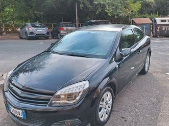 opel-astra-3a-serie-2010