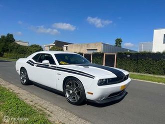 dodge challenger - hemi rt
