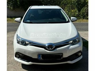 toyota auris 1.8 hsd active trend+ (automata) hibrid benzines. valós 184.000 km