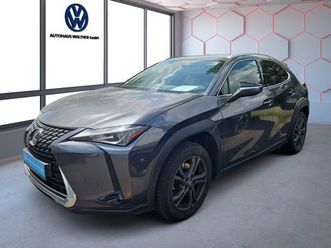 lexus ux 250h style